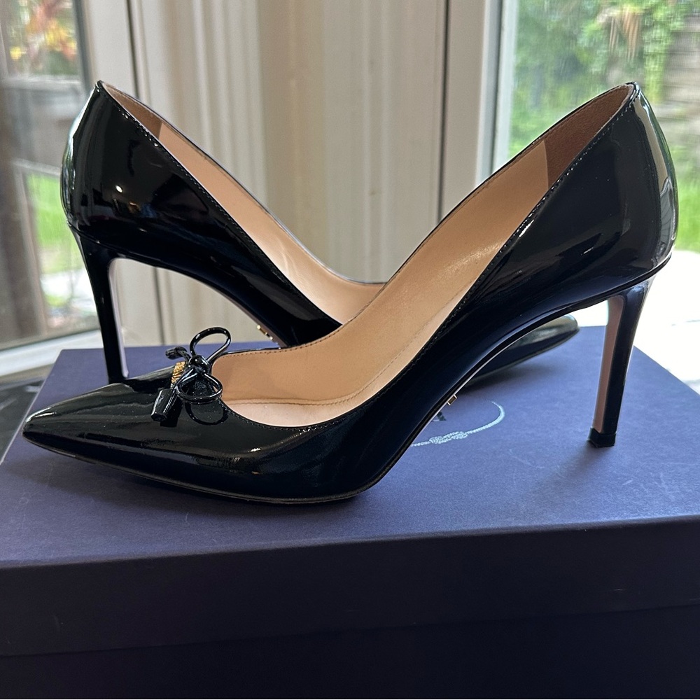 PRADA Black patent leather Calzature Donna 36.5